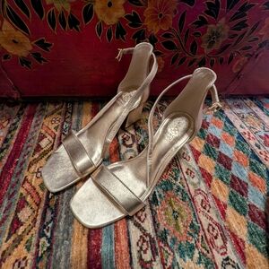 Vince Camuto - Margry Ankle Strap Block Heel Sandal in GOLD